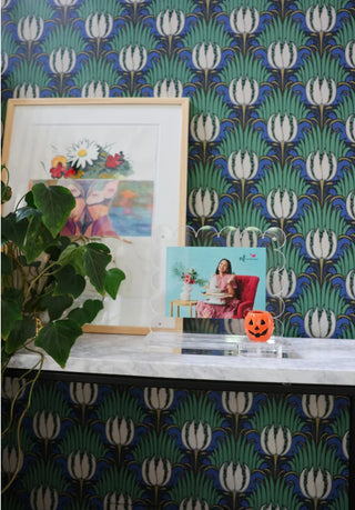 NF Clearly A-Nora-ble Scalloped Acrylic Frame
